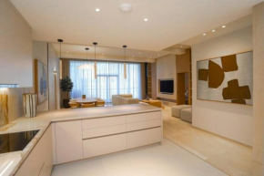 Penthouse Apartment West Beach